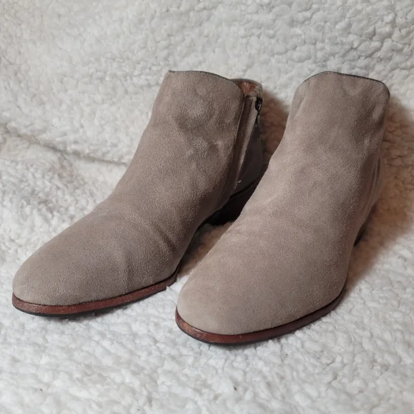 Sam Edelman Taupe Suede Ankle Booties Size 9 - Picture 4 of 11